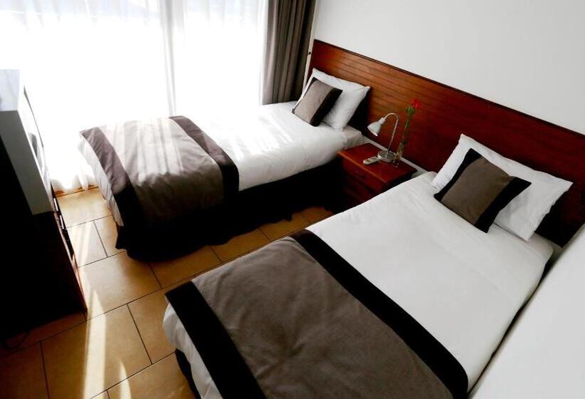 带2个卧室的公寓, Versalles Suites