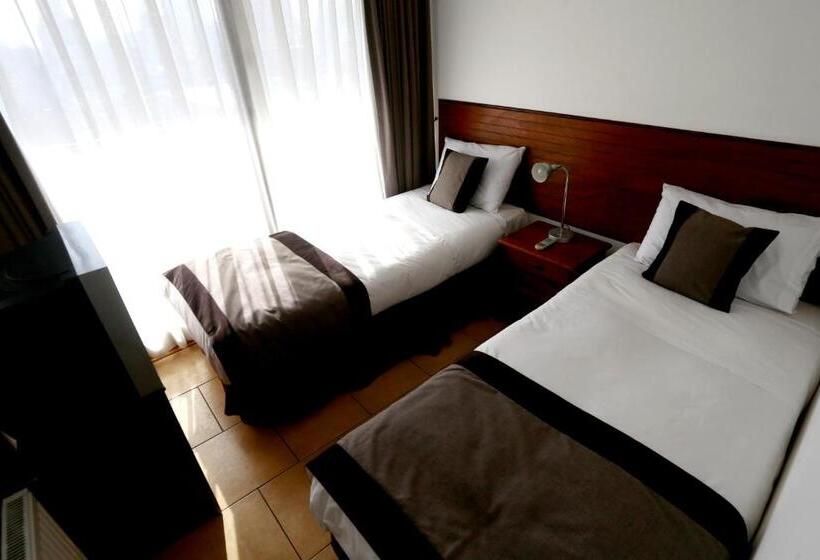 带2个卧室的公寓, Versalles Suites