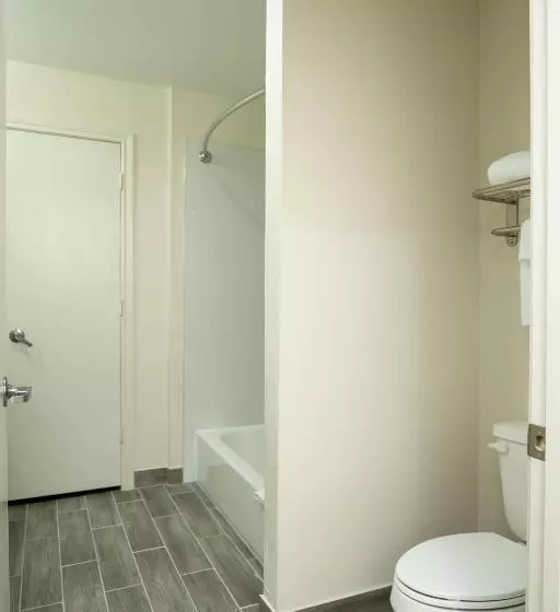 سوئیت با تخت بزرگ, Best Western Houston Bush Iah Intercontinental Airport Inn