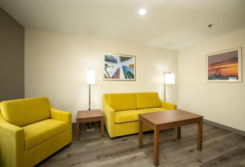 带大床的套房, Best Western Houston Bush Iah Intercontinental Airport Inn