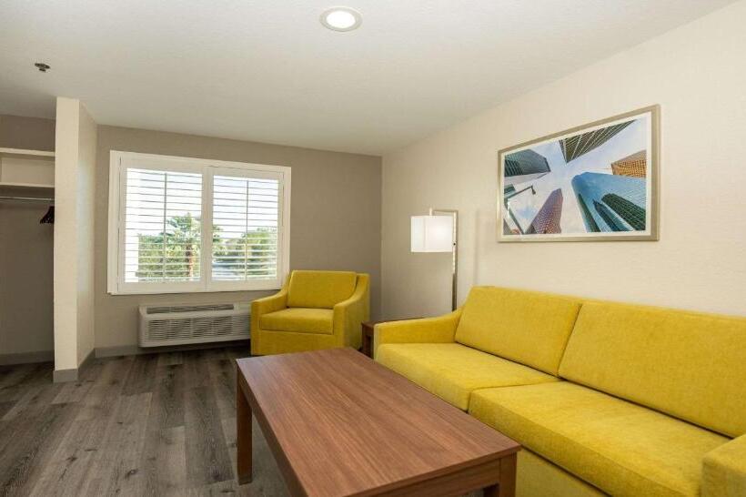 Suite King Size Bed, Best Western Houston Bush Iah Intercontinental Airport Inn