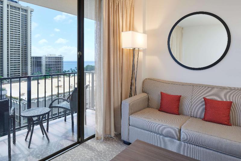 غرفة قياسية فردية, Cajupi