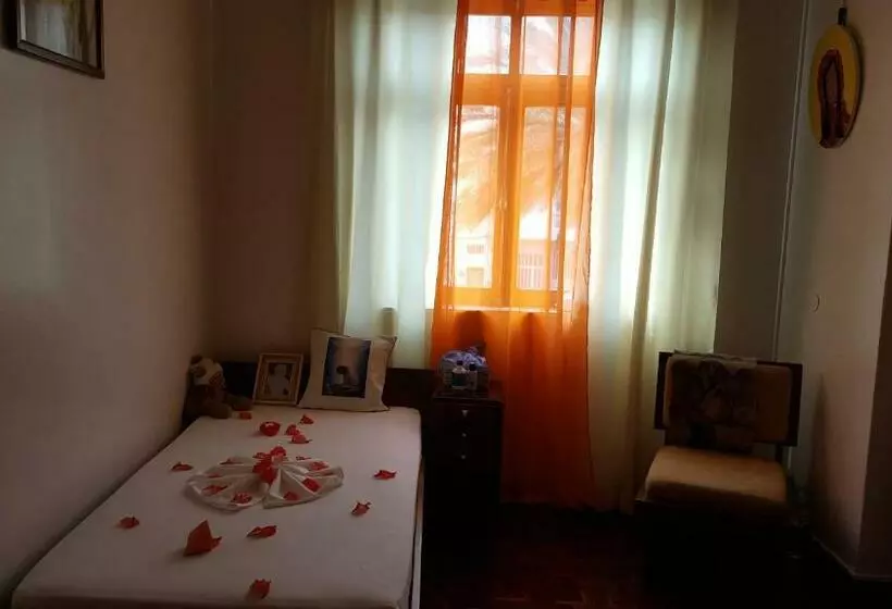 سوییت, Chez Loutcha Residencial