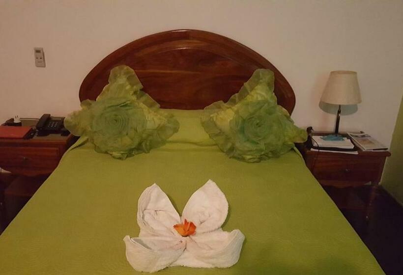 اتاق اکونومی, Chez Loutcha Residencial