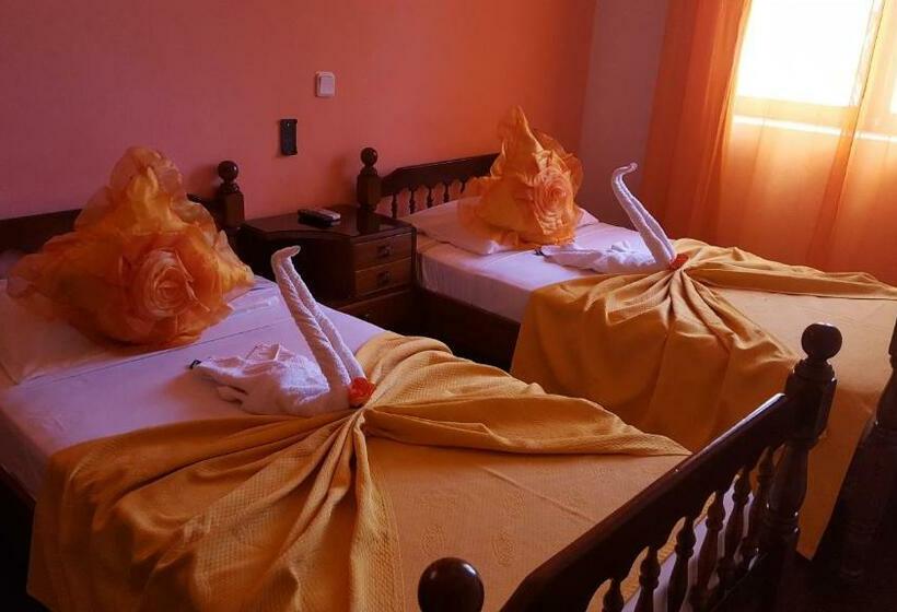 اتاق اکونومی, Chez Loutcha Residencial