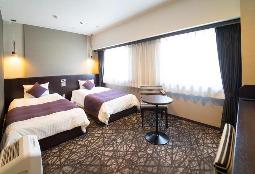 اتاق راحتی, Garden Hotel Kanazawa