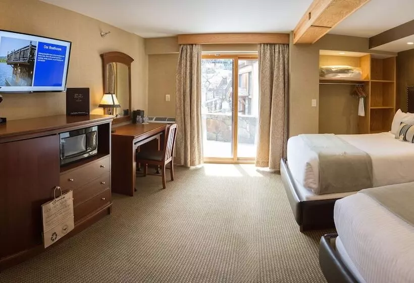 デラックスルーム, Golden Arrow Lakeside Resort