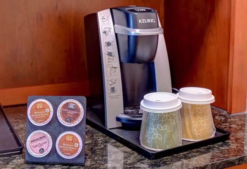 スタンダードルーム, Hilton Garden Inn Lakewood