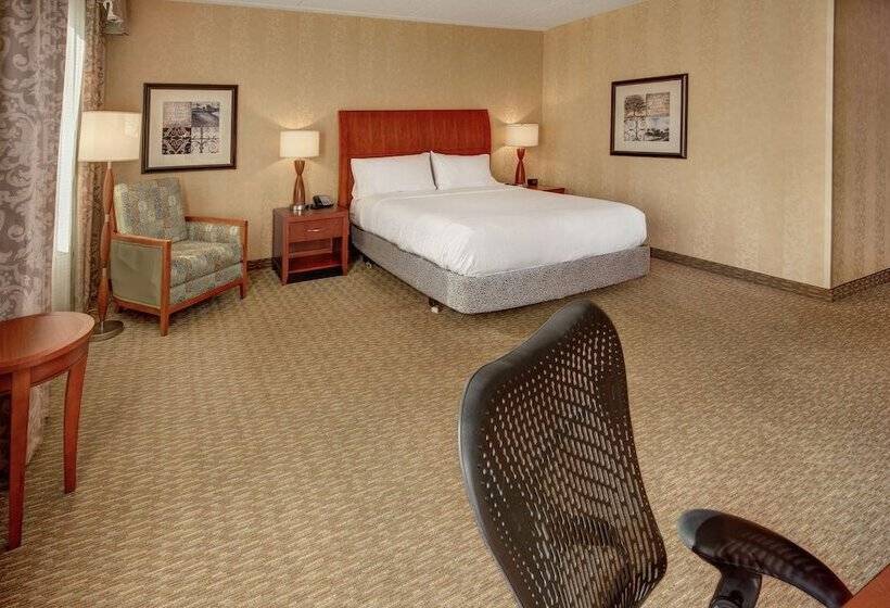 Номер Стандарт Адаптированный для Инвалидов, Hilton Garden Inn Lakewood