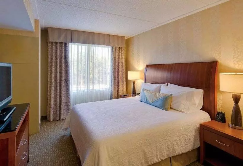 プレミアムルーム, Hilton Garden Inn Lakewood