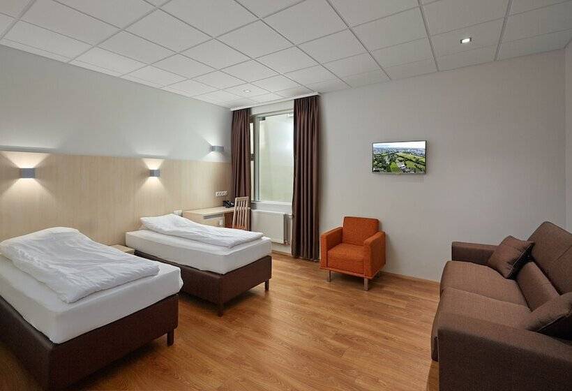 اتاق سوپریور, Klettur