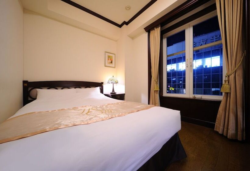 수피리어 싱글 룸, Monterey Sendai