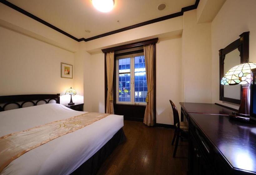 베이직 룸 더블 침대, Monterey Sendai