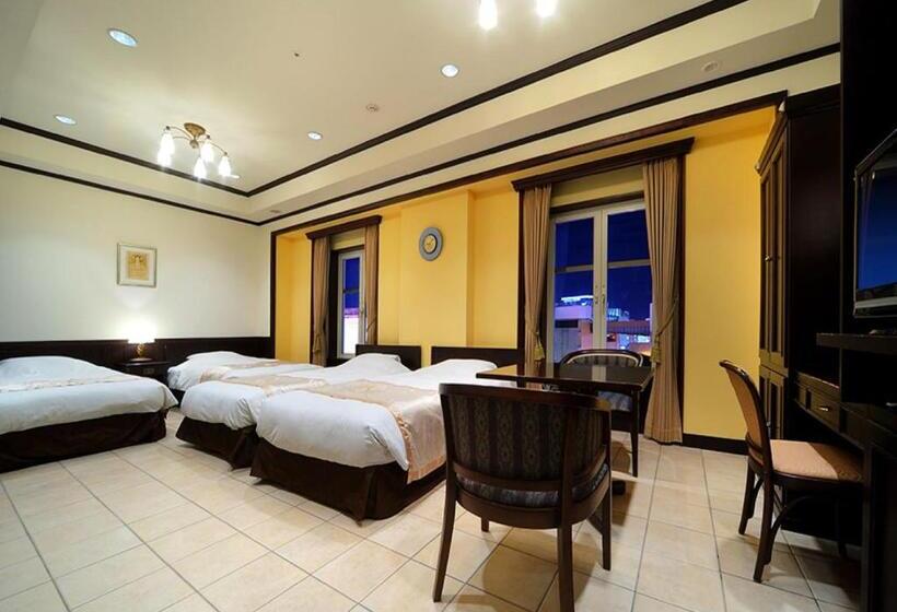 패밀리 룸, Monterey Sendai