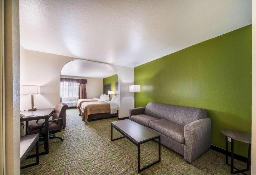 Mozgáskorlátozott Suite, Quality Suites