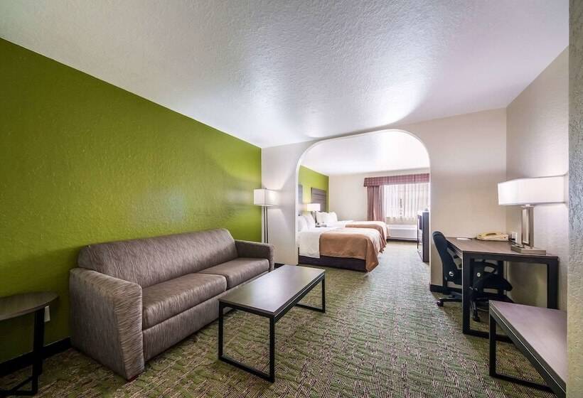 Quarto Estandar 2 Camas Casal, Quality Suites