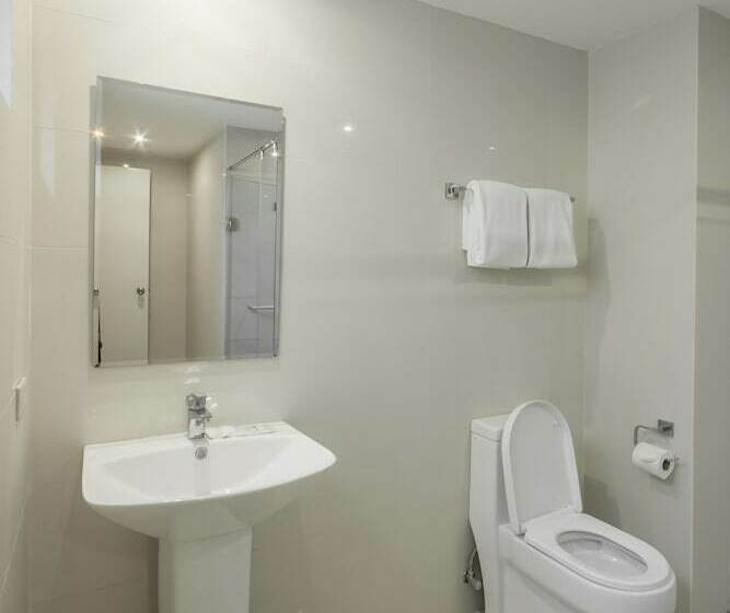 高级大房间, Salcedo Suites