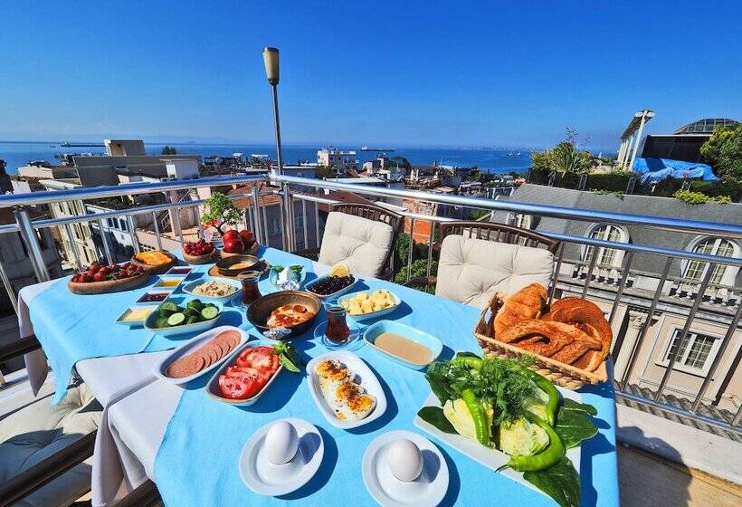 اتاق استاندارد یک نفره, The Sunrise