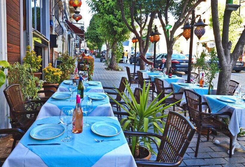 اتاق استاندارد یک نفره, The Sunrise