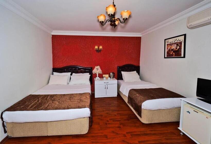 اتاق استاندارد سه نفره, The Sunrise