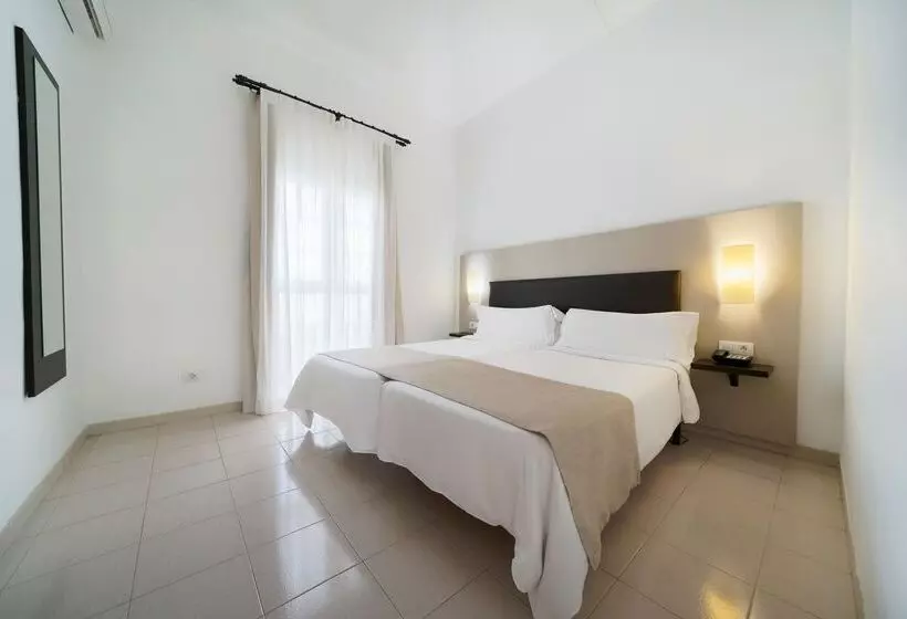Huoneisto 1 Makuuhuone, Bluesea Bahia Fañabé & Villas