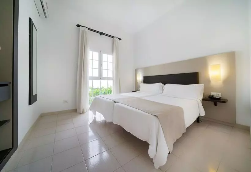 Huoneisto 1 Makuuhuone, Bluesea Bahia Fañabé & Villas