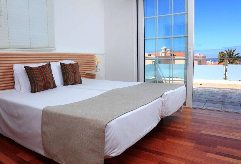 Апартаменты 3 Спальни, Labranda Bahía Fañabé & Villas