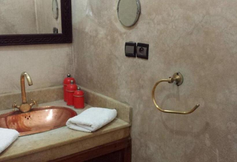 Quarto standard, Riad Alida