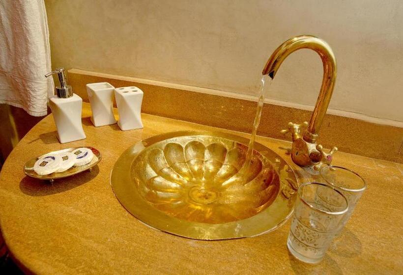 Quarto standard, Riad Alida