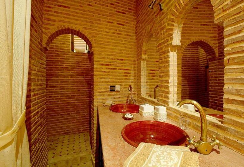 Quarto standard, Riad Alida