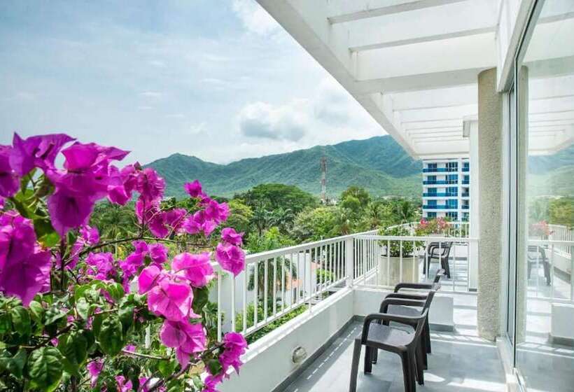 غرفة قياسية مزوَّدة بشُرفة, Santorini Resort