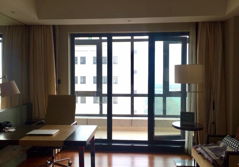 침실 3개 아파트, The Sandalwood, Beijing  Marriott Executive Apartments