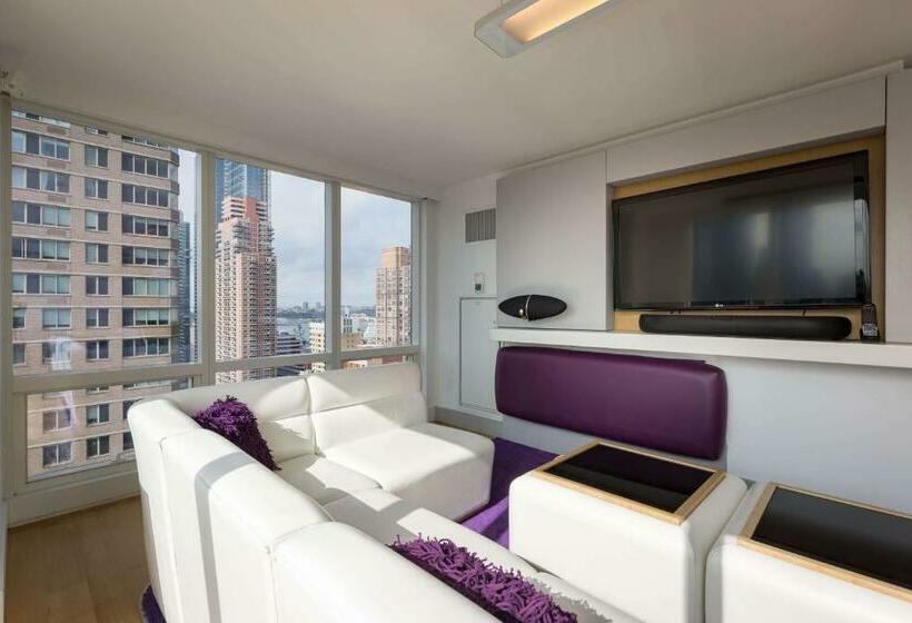 阁楼套房, Yotel New York Times Square