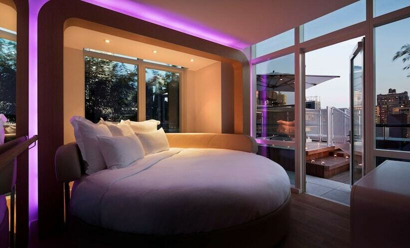 阁楼房, Yotel New York Times Square