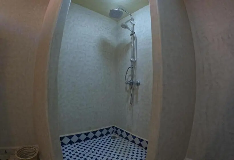 デラックススイート, Tafsut Dades Guesthouse Stay With Locals
