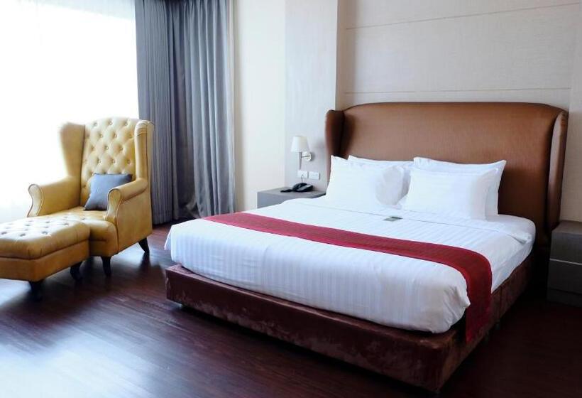 Люкс Кровать Кинг, The Cheewin Hotel And Convention