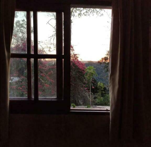 اتاق استاندارد, Parana Inn