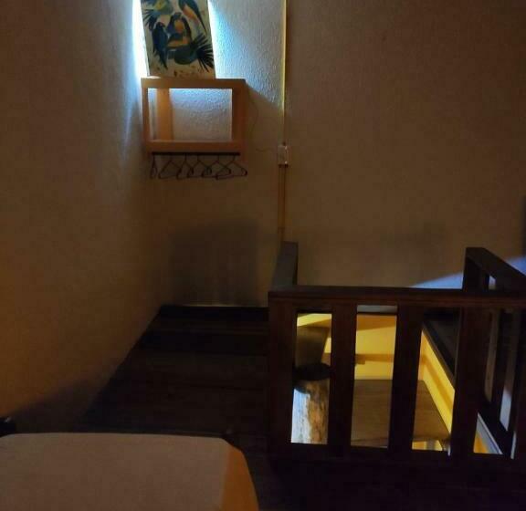 اتاق خانوادگی, Parana Inn