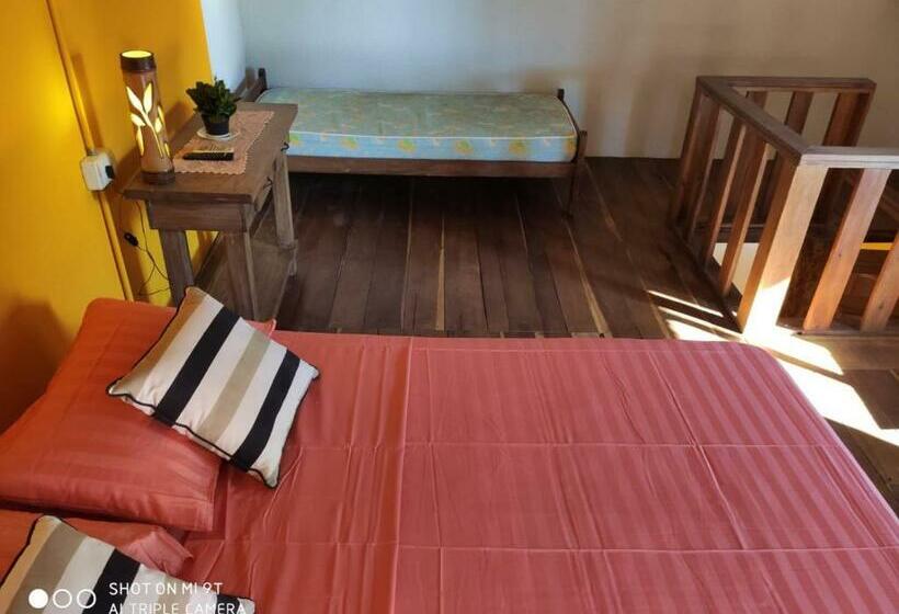 اتاق خانوادگی, Parana Inn