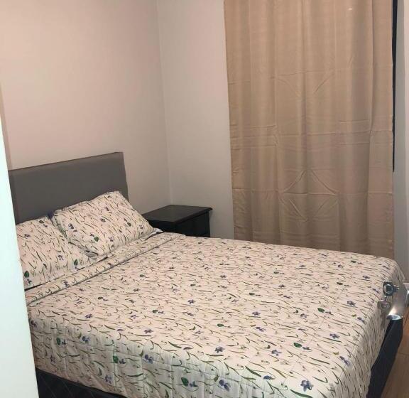 バス共有のスタンダードルーム, Qurpawasi