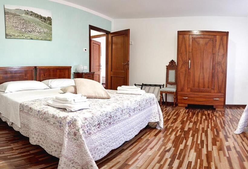 חדר משפחתי, Agriturismo La Foscarina