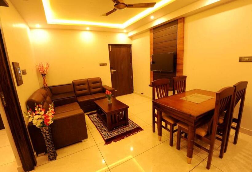 スイート（家族用）, Mc Suites Mysuru