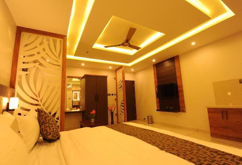 إستديو قياسى مزود بشرفة, Mc Suites Mysuru