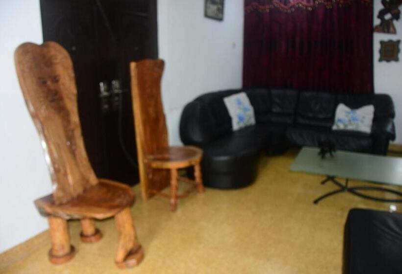 デラックスルーム, Odo So Royal