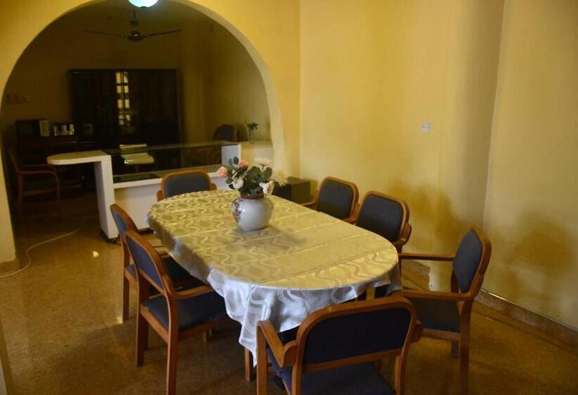 ファミリールーム, Odo So Royal