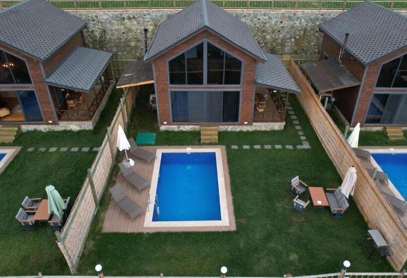 套房配有游泳池, Woodlodge Country Sapanca