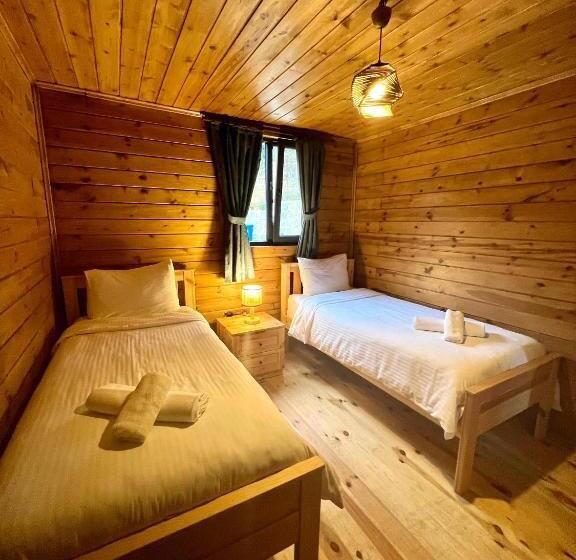 套房配有游泳池, Woodlodge Country Sapanca