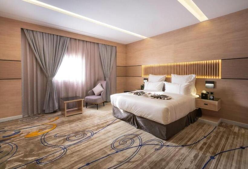 اتاق لوکس, Msharef Almoden