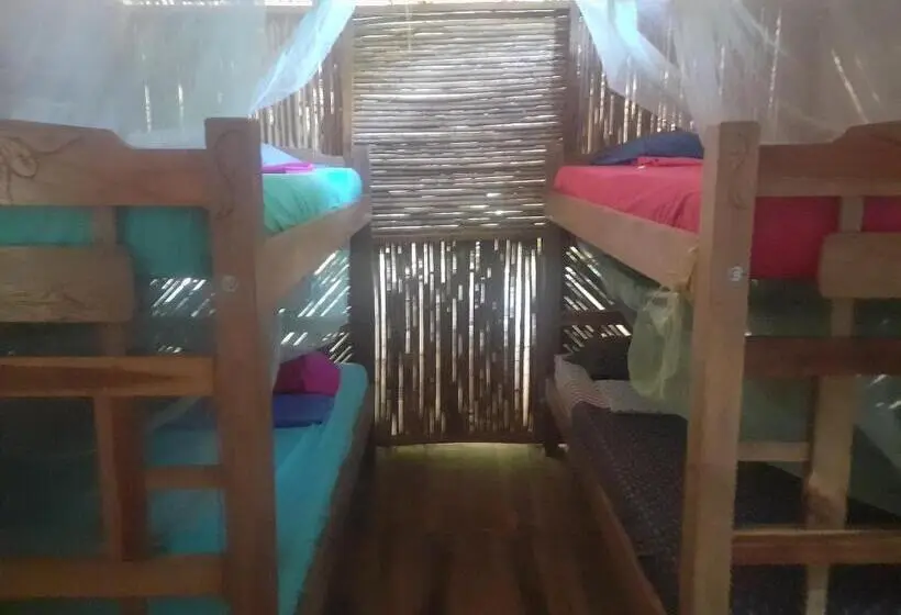 Vuode Makuusalissa, La Playita