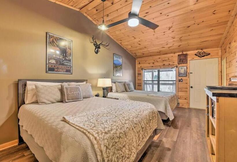 景色の見える一ベッドルームアパートメント, The Lodge Nantahala River